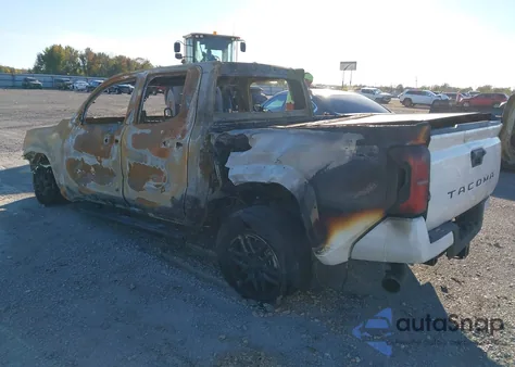 2024 Toyota Tacoma Trd Sport z USA, uszkodzony, nr VIN 3TYKB5FN8RT000622